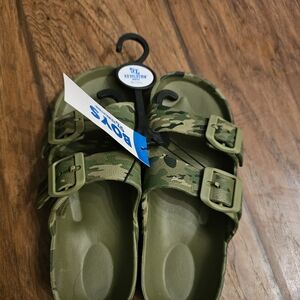 Revolution Kids Camouflage Sandals